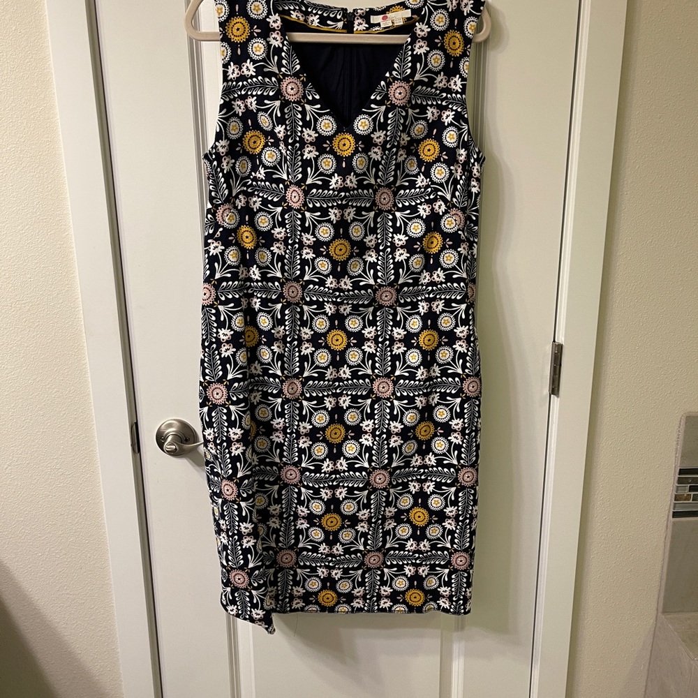 Boden navy patterned dress. Size 10.